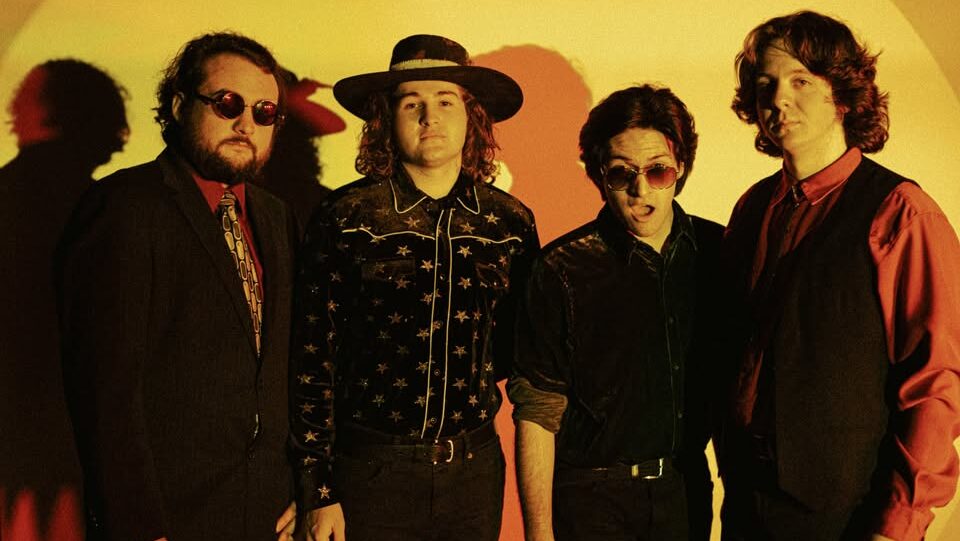 Alive @ Five – Ballistic Berry (Indie Rock)